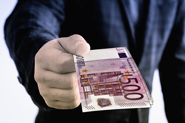 Pomoc finansowa dla zadłużonych z komornikiem